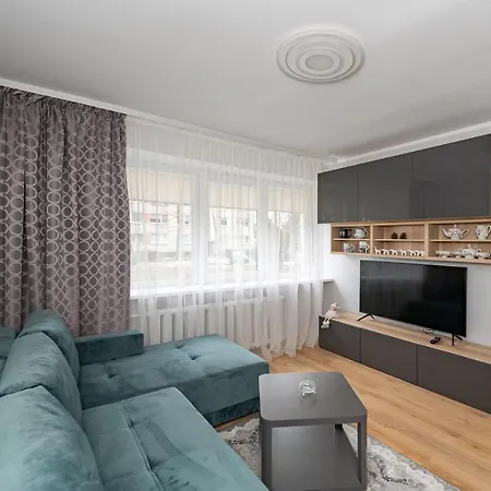 Modern N' Lovely By Polo Kaunas